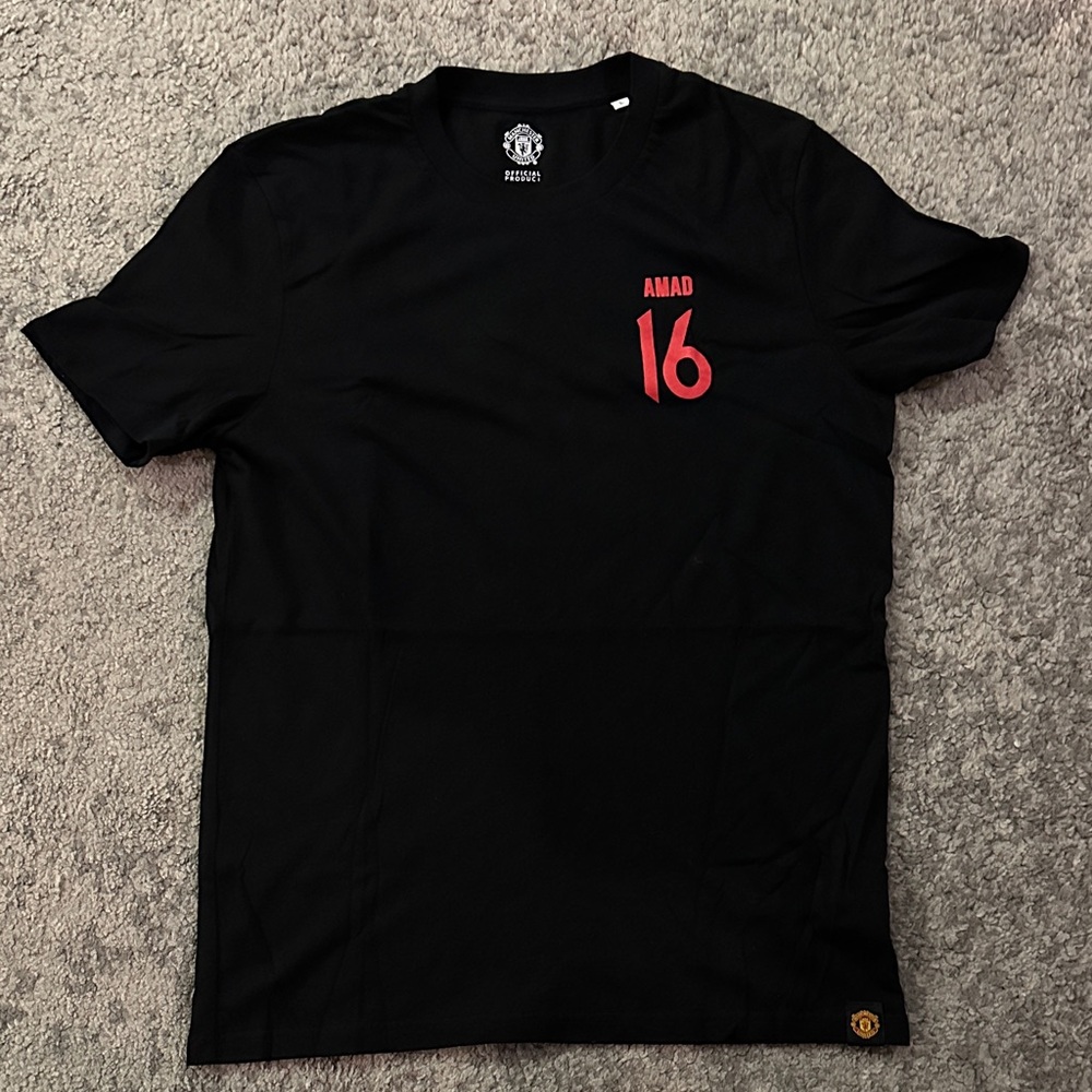 Manchester United Amad 16 T-Shirt Black
